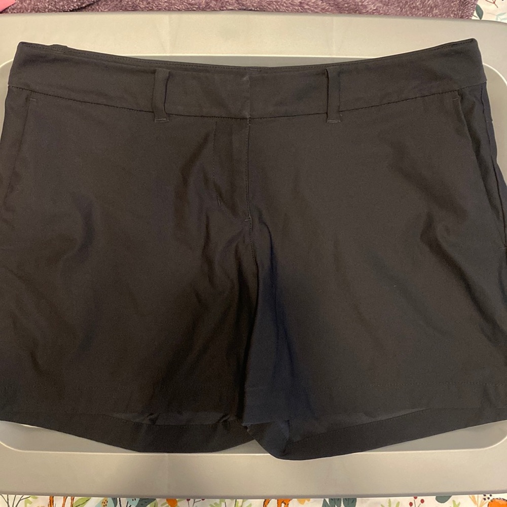 COPY - Nike Womens 5in Flex Golf Athletic Shorts- Size 8 in Black